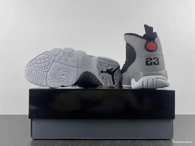 MaikeSneakers Grey CT8019-060 Jordan 9 Retro Particle 0610